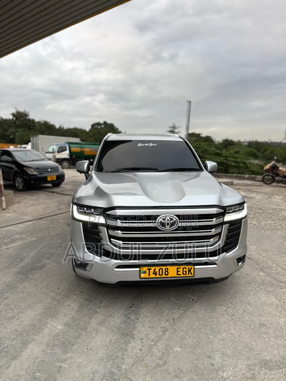 Toyota Land Cruiser 2023 Silver