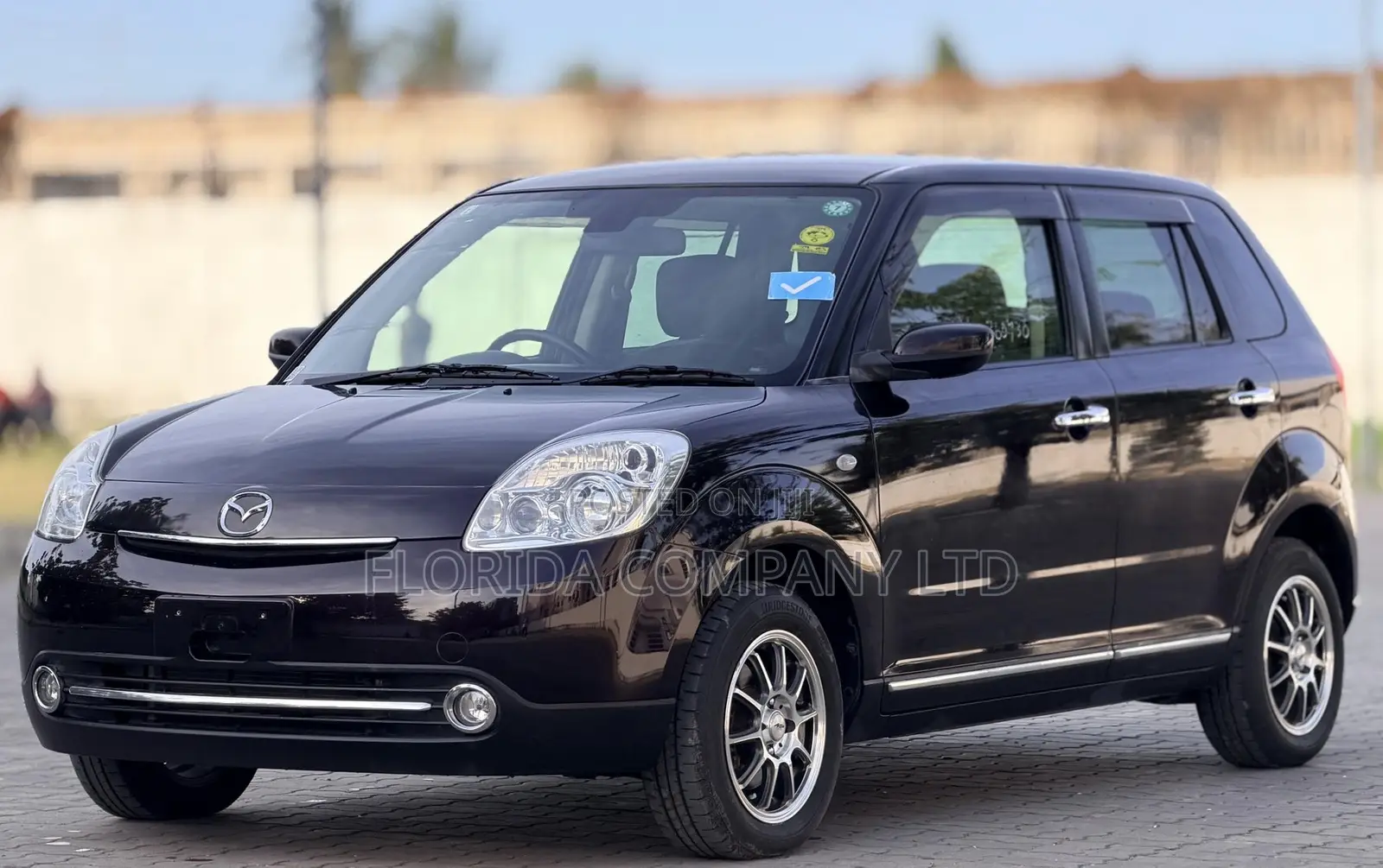 Mazda Verisa 2009