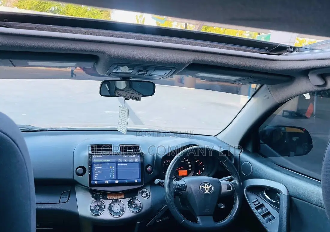 Toyota Vanguard 2011 Black