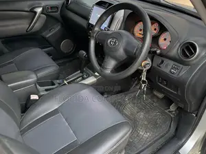 Toyota RAV4 2005