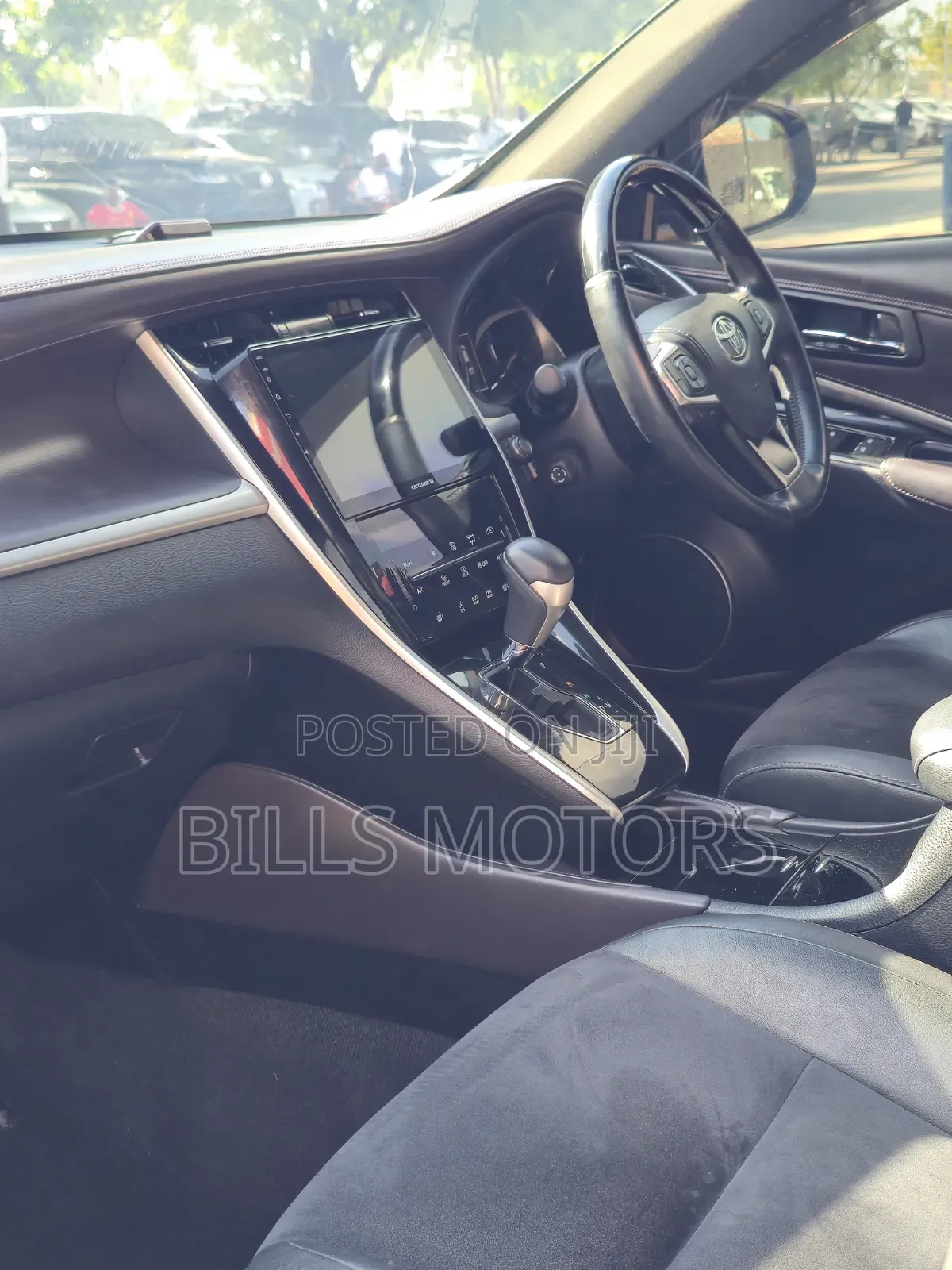 Toyota Harrier 2019 Black