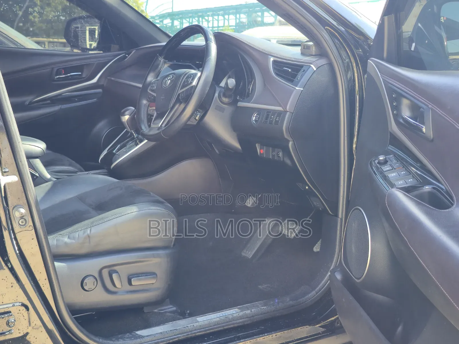 Toyota Harrier 2019 Black