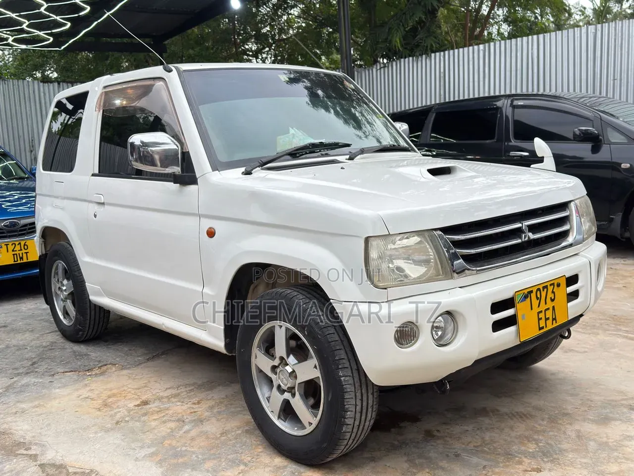 Mitsubishi Pajero 2005 White