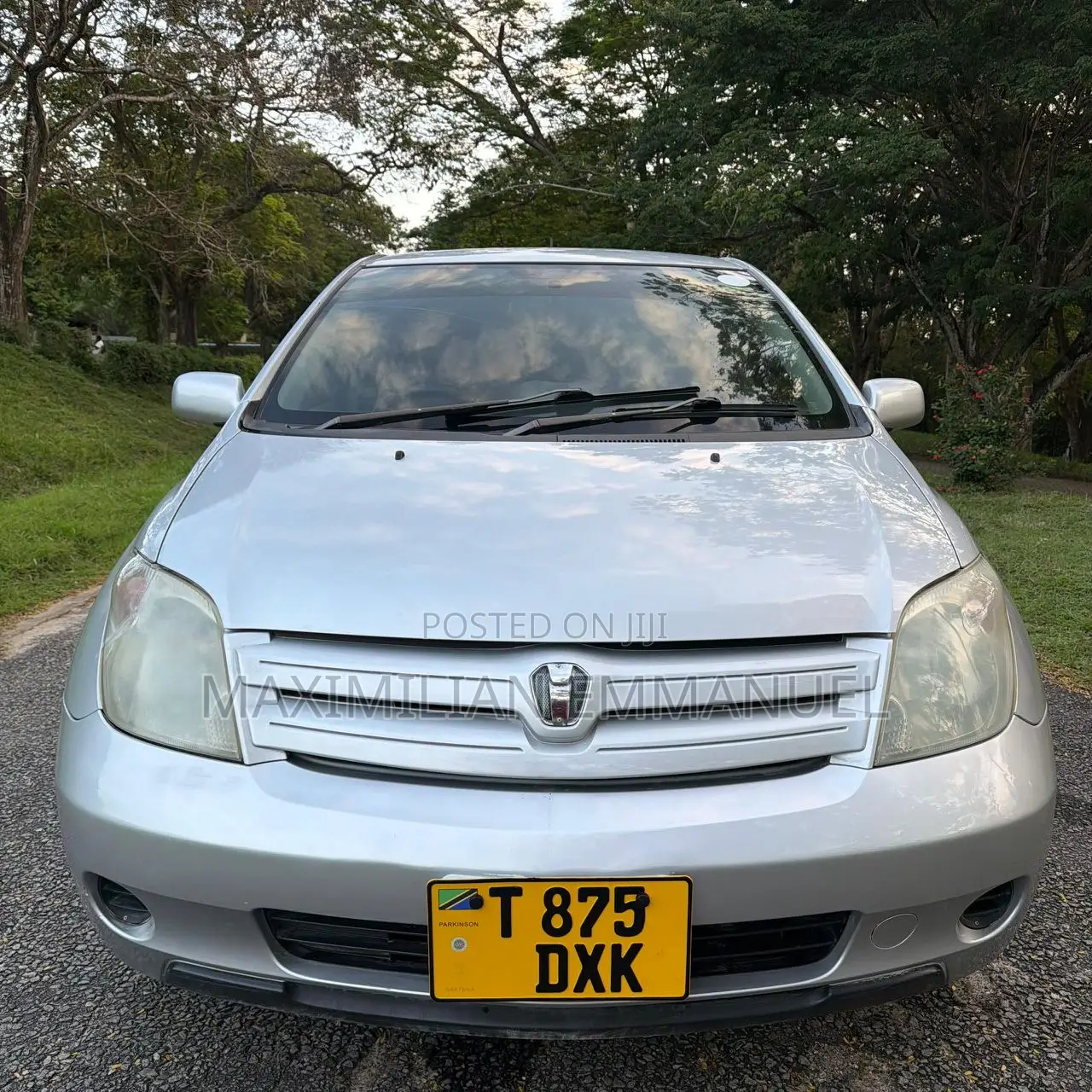 Toyota IST 2005 Silver