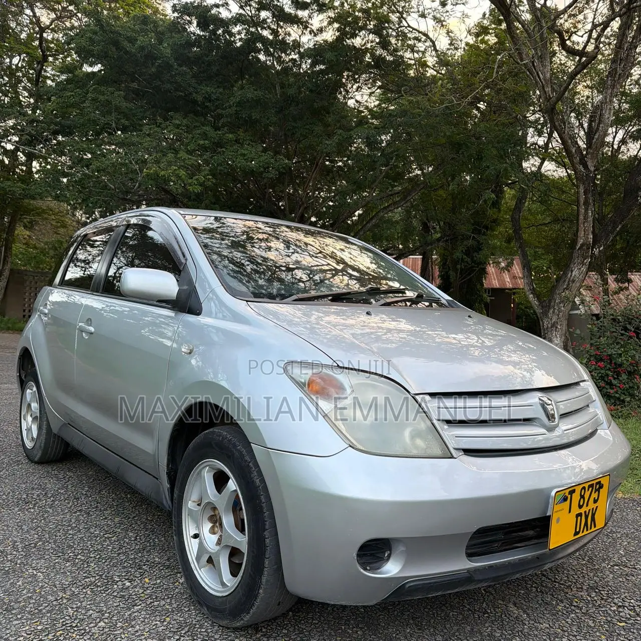 Toyota IST 2005 Silver