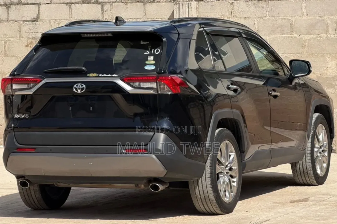 Toyota RAV4 2020 Black