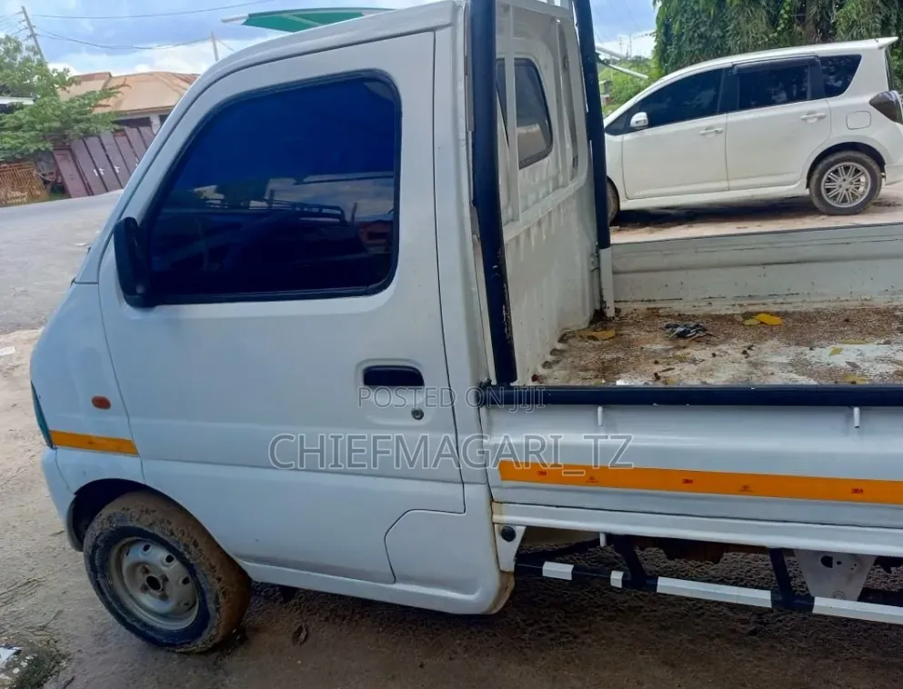 Suzuki CARRY TRUCK 2014 White