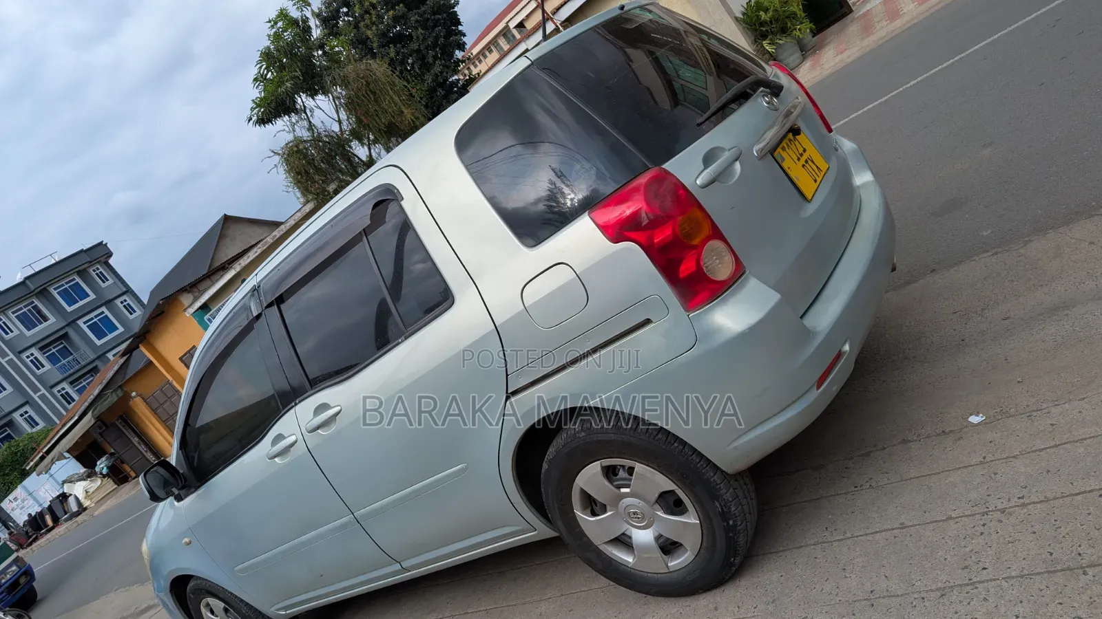 Toyota Raum 2004 Blue