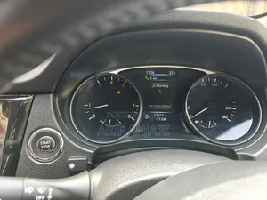 Nissan X-Trail 2015