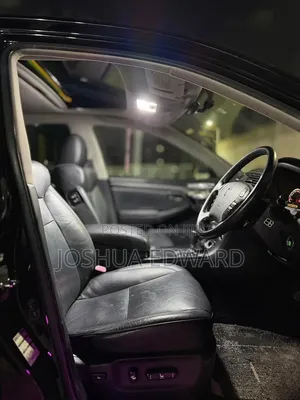 Toyota Crown 2006 Black