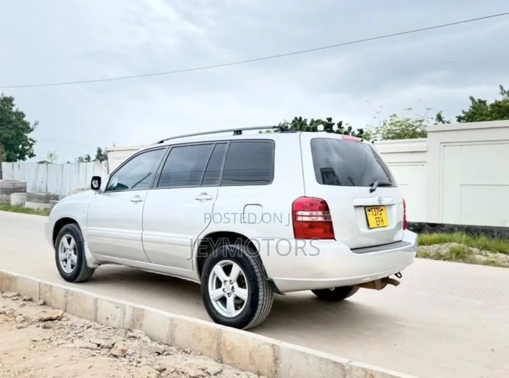 Toyota Kluger 2006 Silver