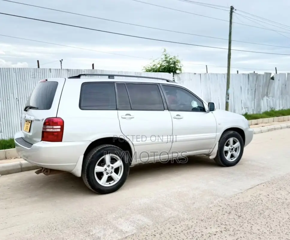 Toyota Kluger 2006 Silver