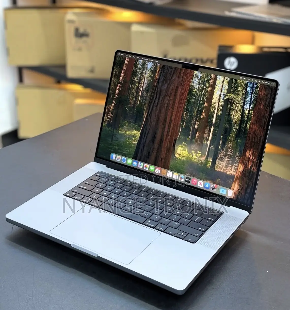Laptop Apple MacBook Pro 2021 M1 Max 64GB Apple M1 Max SSD 2T