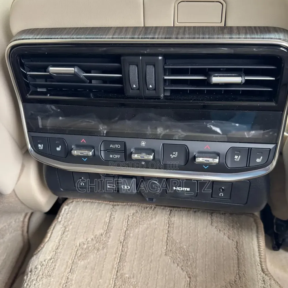 Toyota Land Cruiser 2025 Pearl