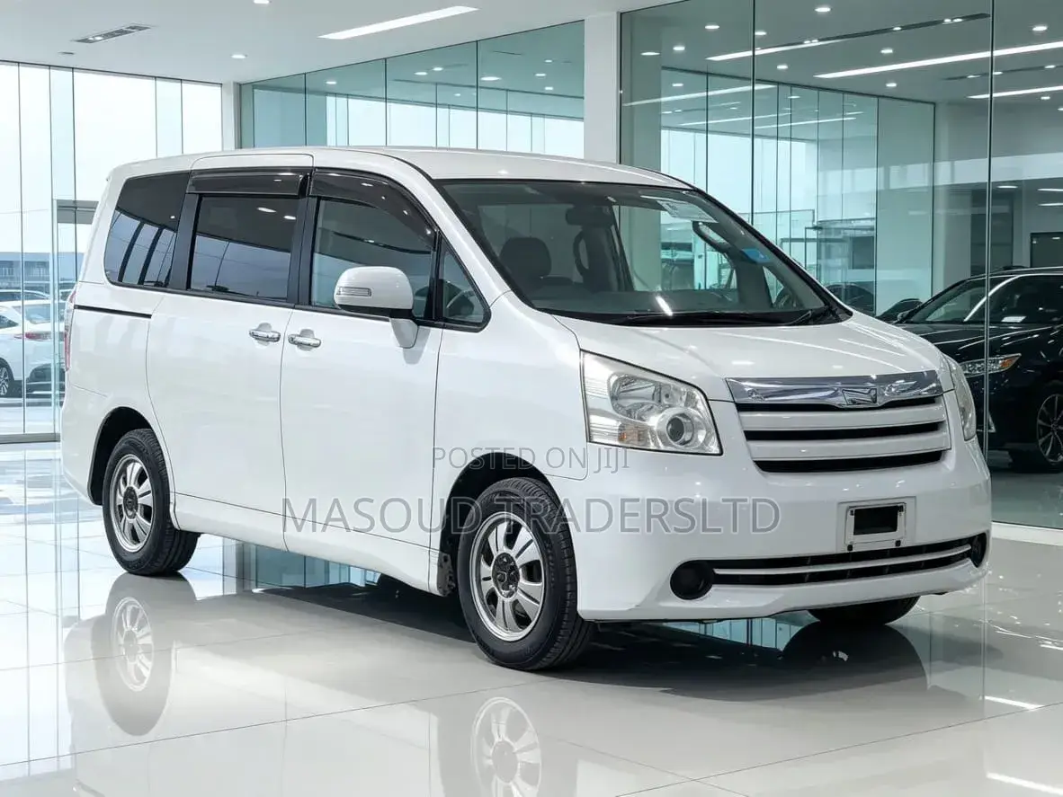 Toyota Noah 2009 White