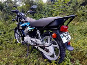 TVS HLX 125 2023 Black