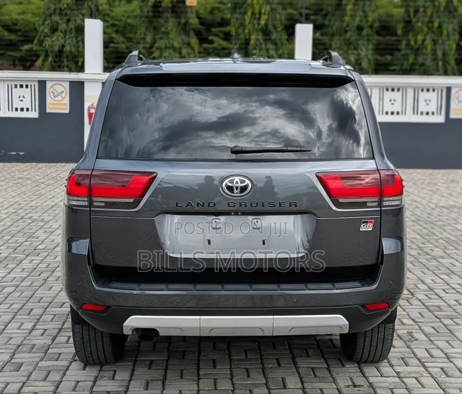 Toyota Land Cruiser 2023 Gray