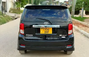 Toyota Corolla Rumion 2008 Black