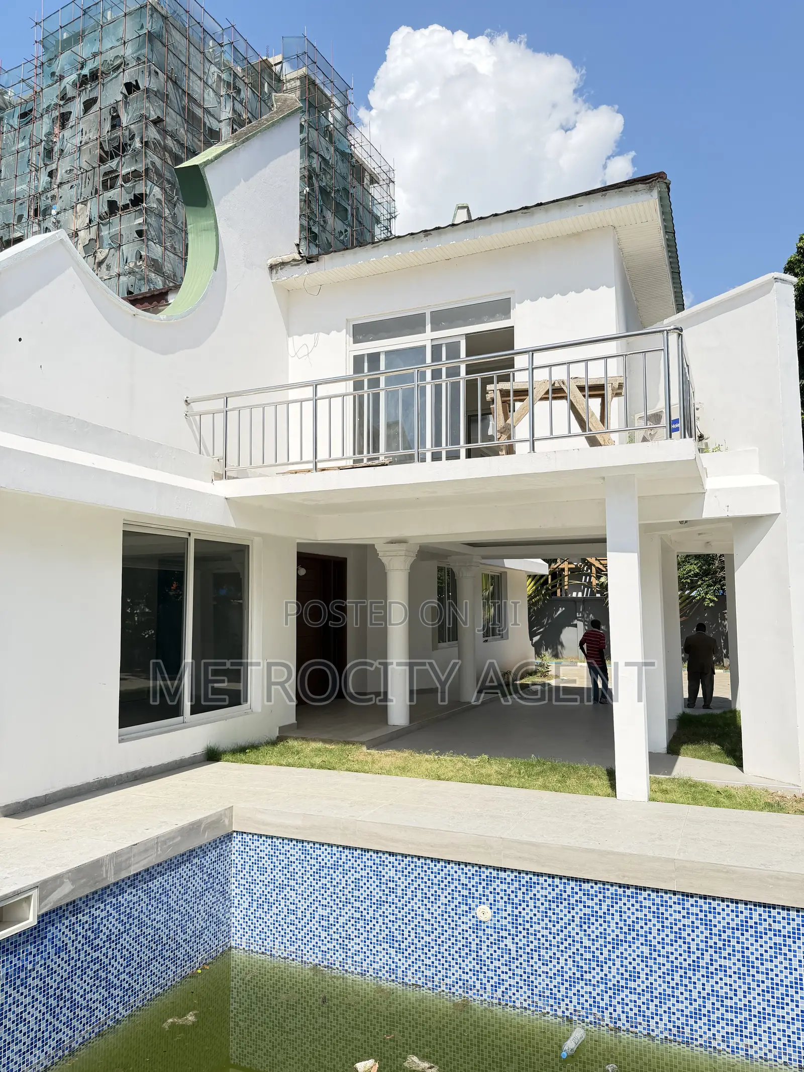 6bdrm House in Oysterbay Estate for rent