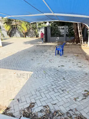 6bdrm House in Oysterbay Estate for rent