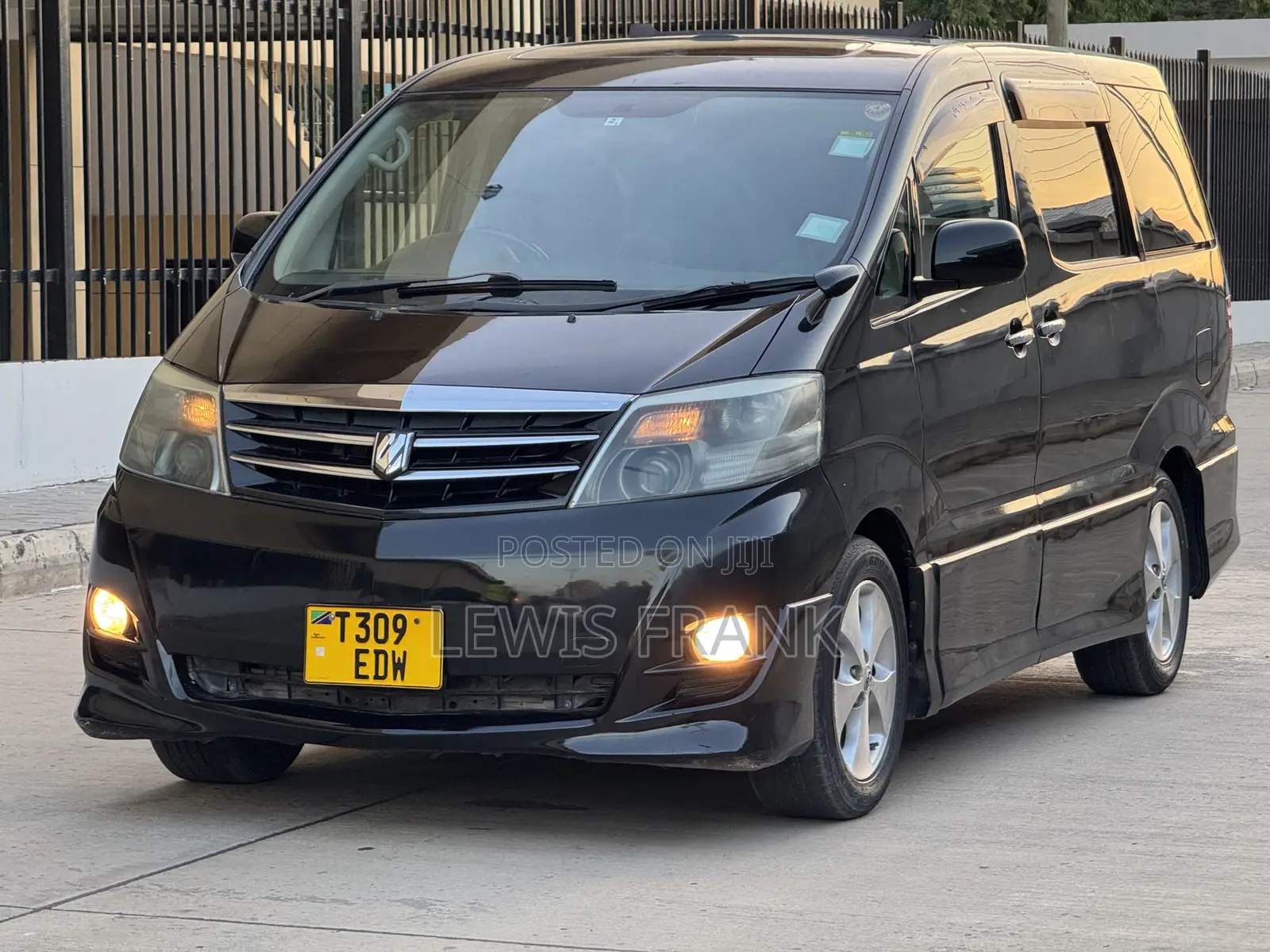 Toyota Alphard 2006 Black