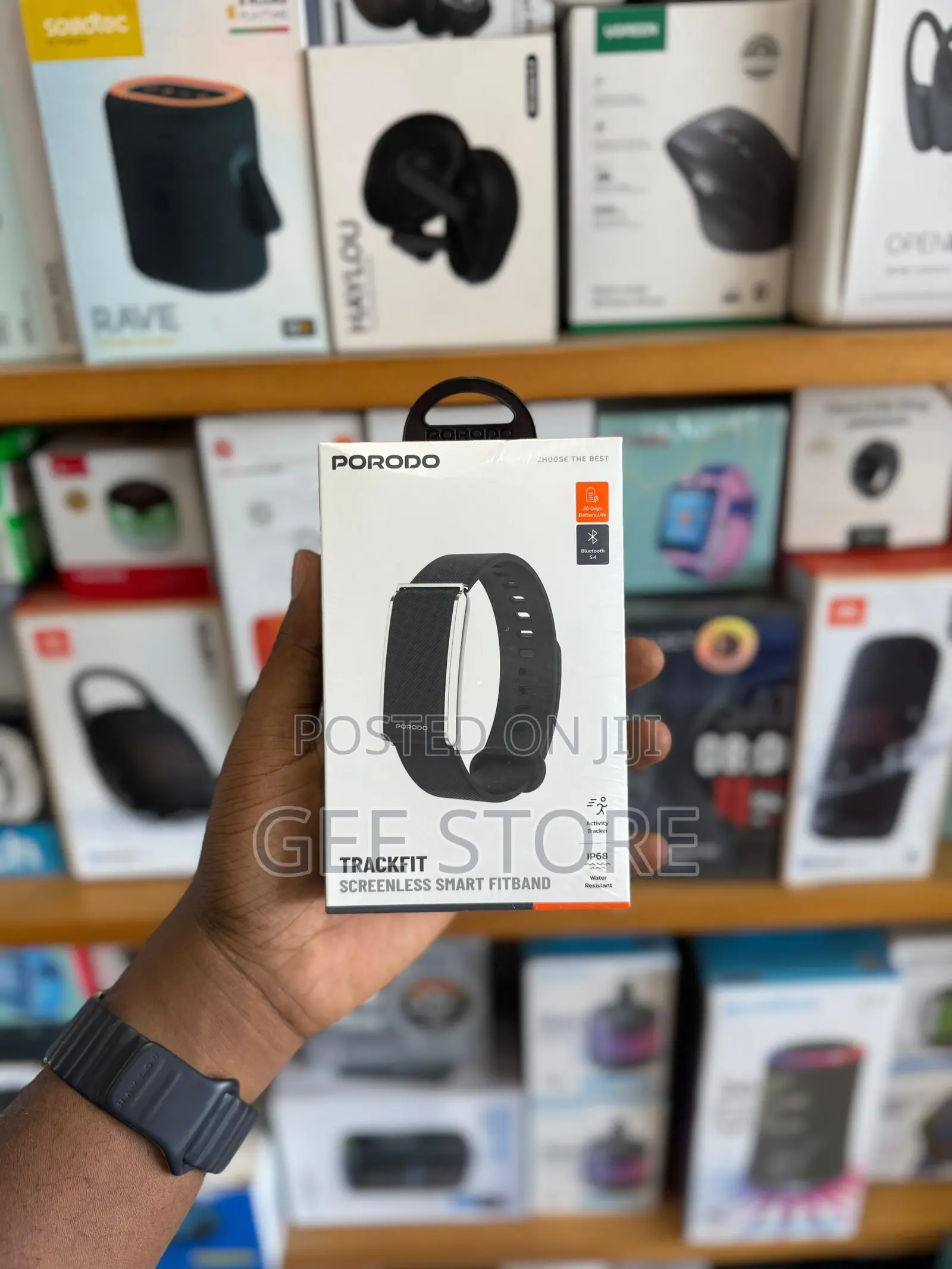 Porodo Trackfit Pro Smart Bracelet Fitness With Display App