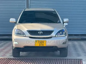 Toyota Harrier 2004 Silver