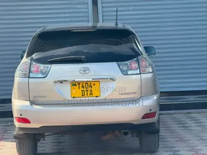 Toyota Harrier 2004 Silver