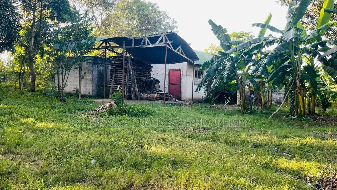 Plot for Sale at Kerege Bagamoyo 10 Acres Along the Road of Bagamoyo