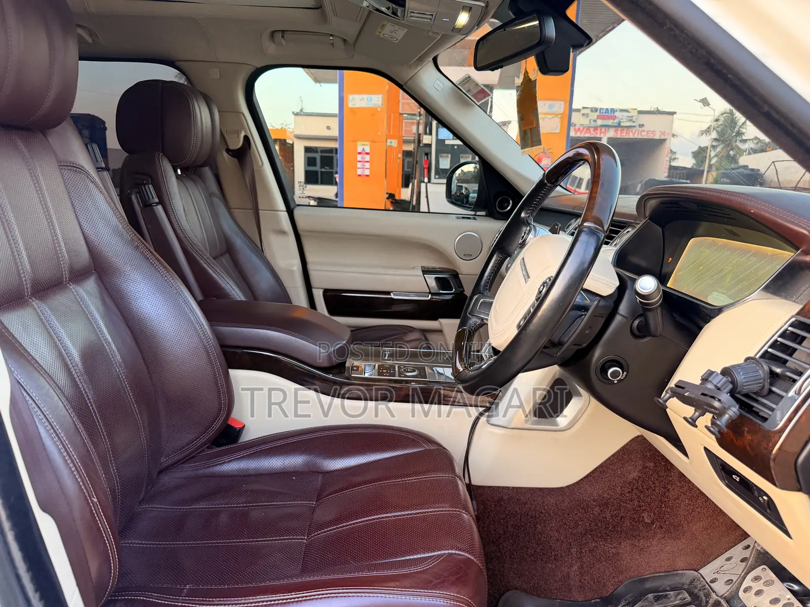 Land Rover Range Rover 2014 White