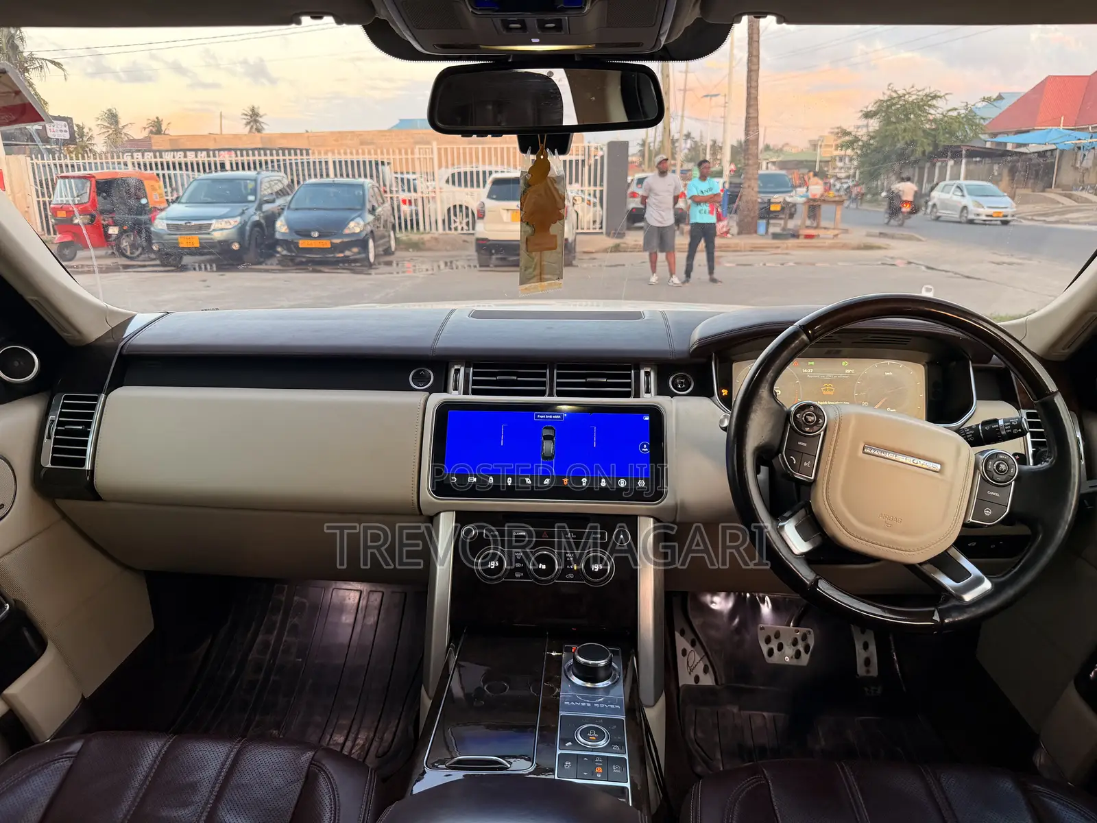Land Rover Range Rover 2014 White