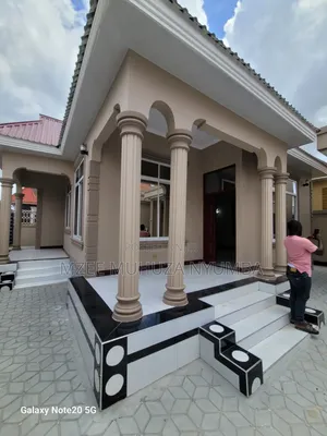 5bdrm House in Dovya, Mbagala for sale