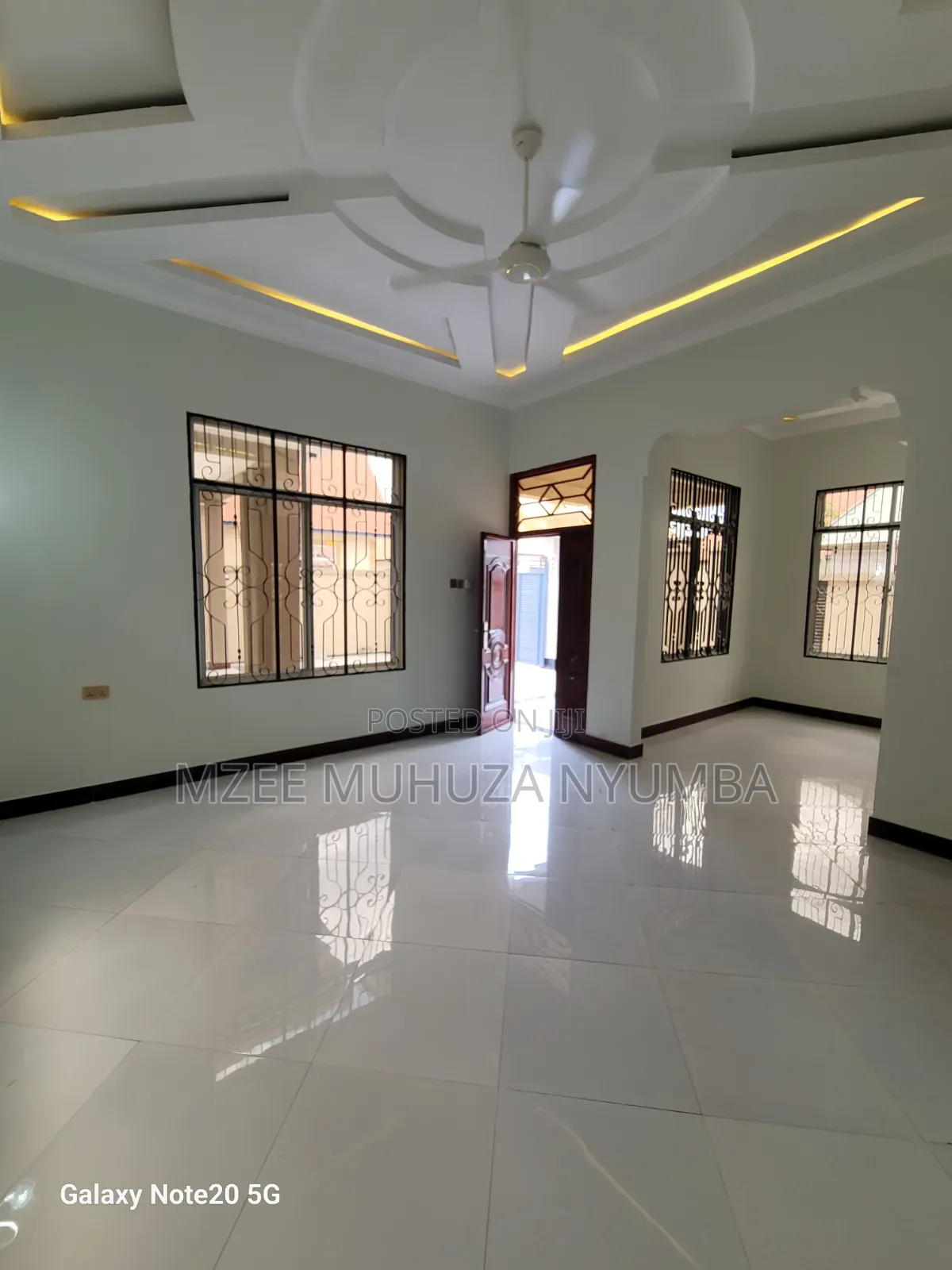 5bdrm House in Dovya, Mbagala for sale