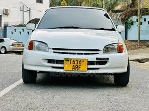 Toyota Starlet 2004 White