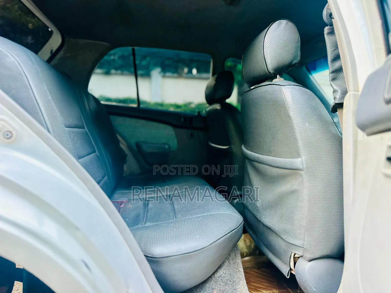 Toyota Starlet 2004 White
