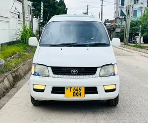 Toyota Noah 2001 White