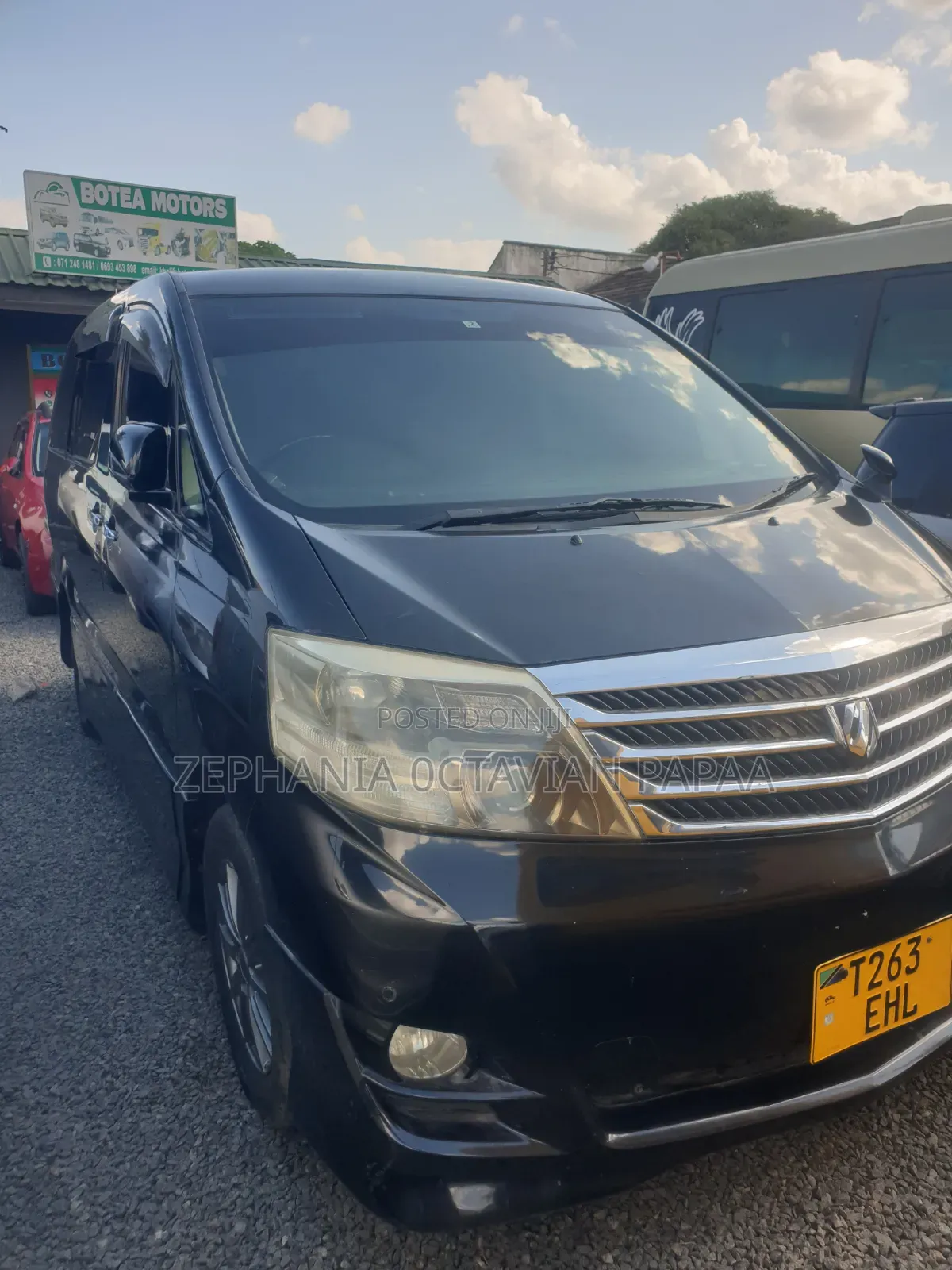Toyota Alphard 2006 Black