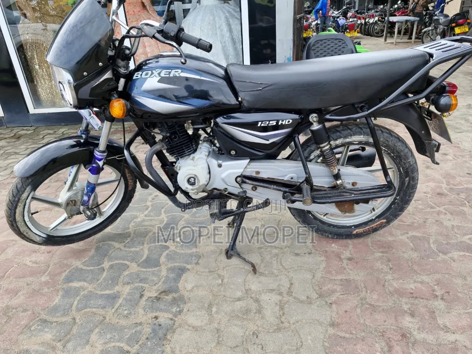 Bajaj Boxer 125 2025 Black