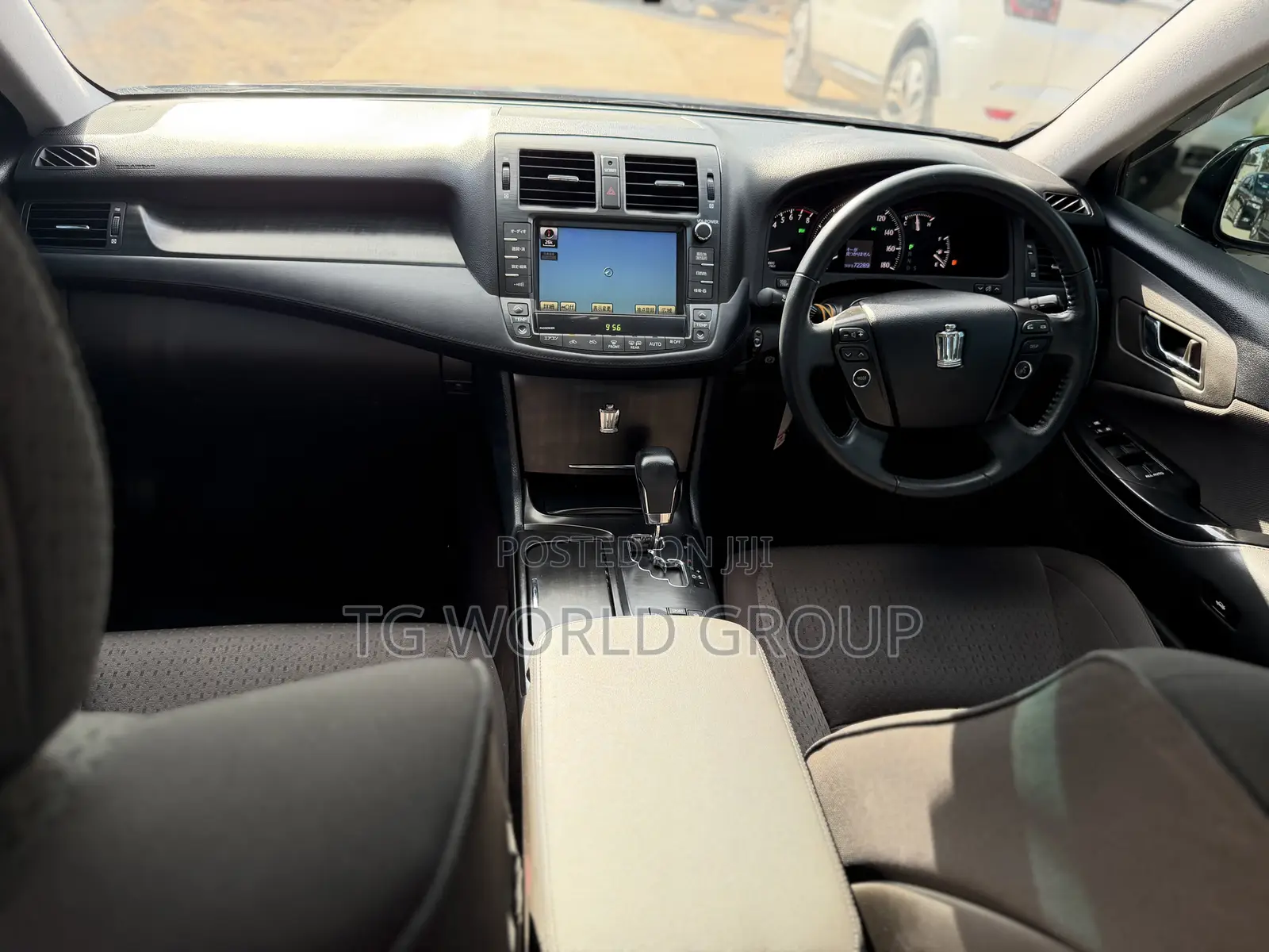 Toyota Crown 2009 Black