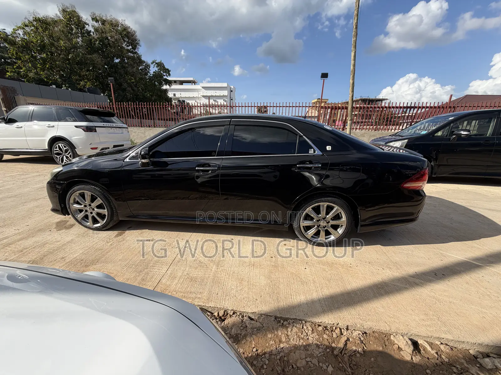 Toyota Crown 2009 Black