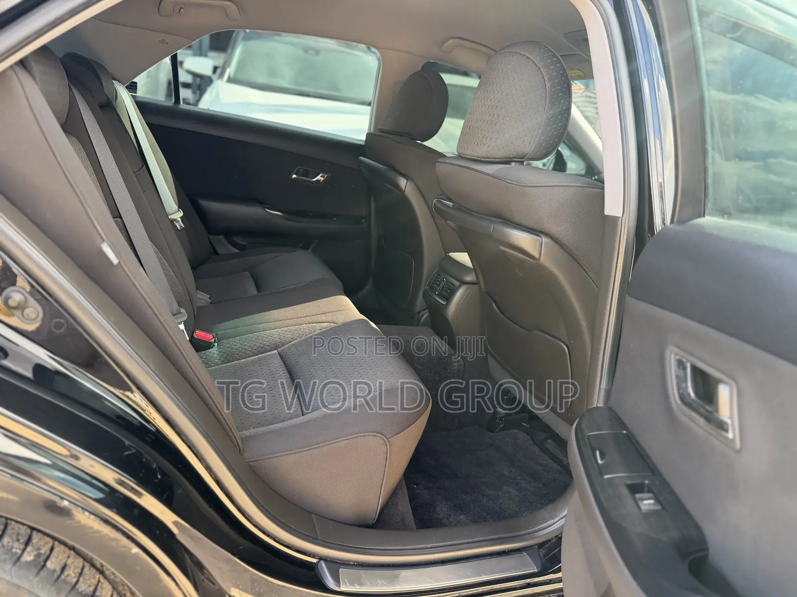 Toyota Crown 2009 Black