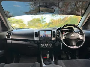 Mitsubishi Outlander 2006 Black