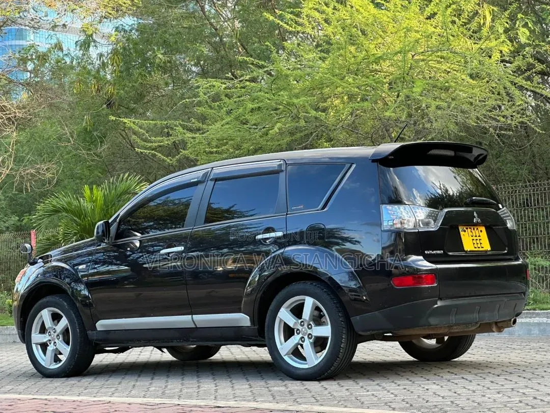 Mitsubishi Outlander 2006 Black