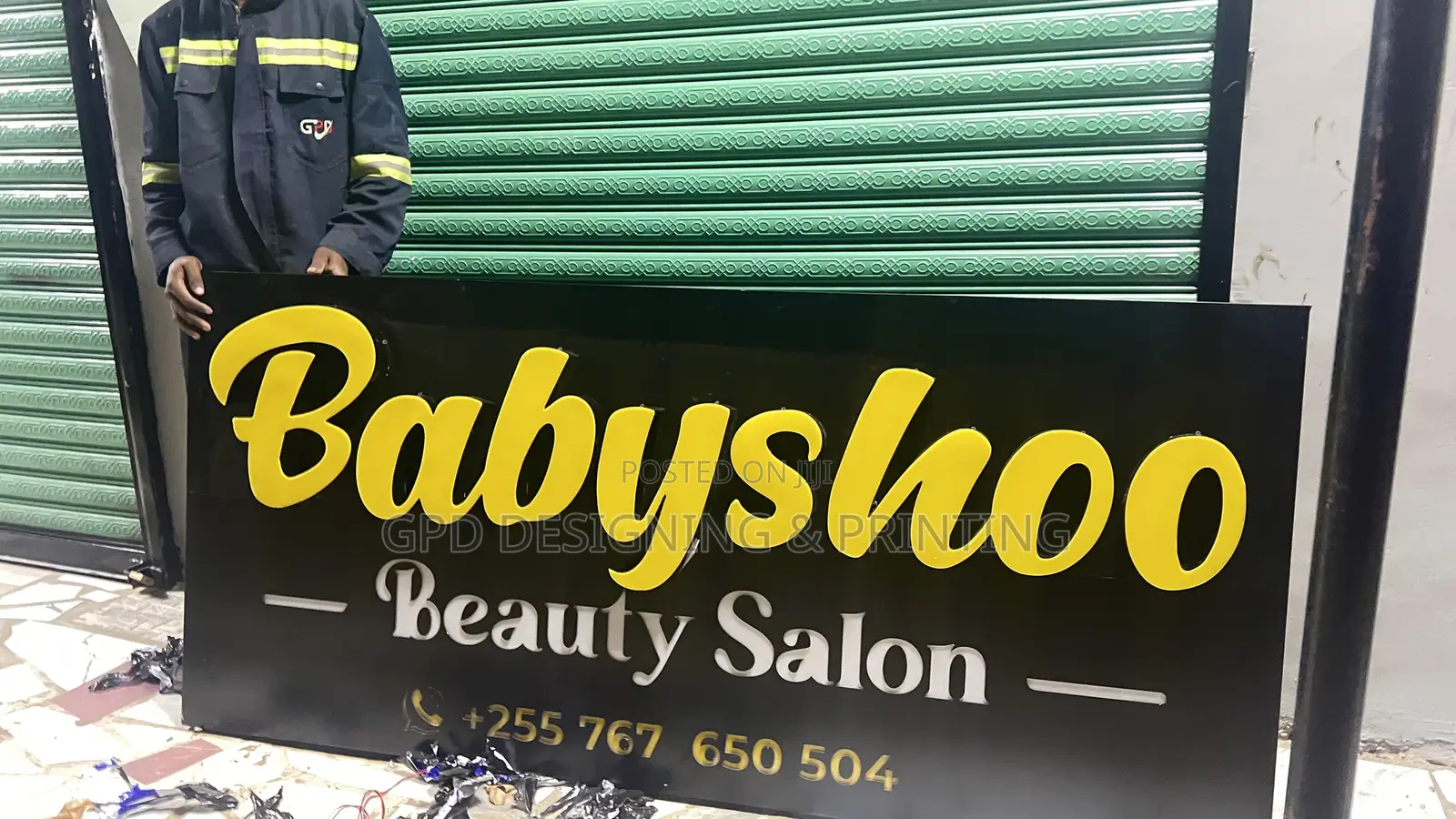 Mabango Ya Saloon Kama Hvi