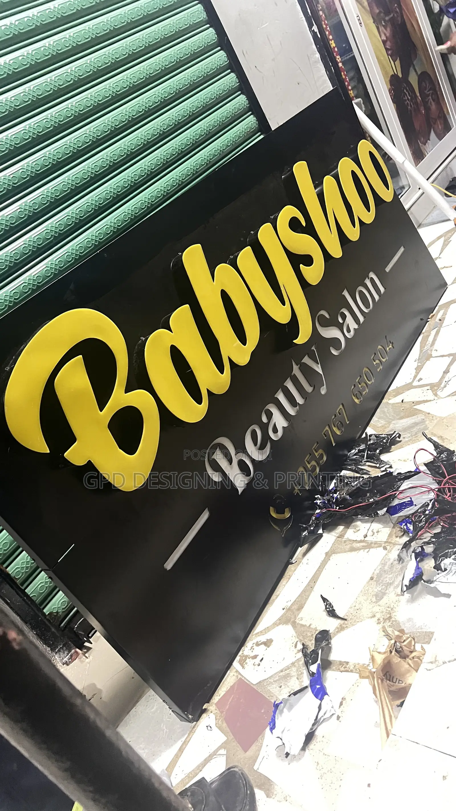 Mabango Ya Saloon Kama Hvi