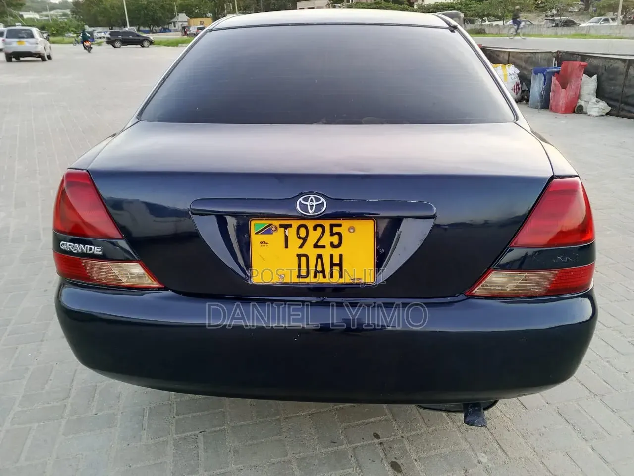 Toyota Mark II 2003 Blue