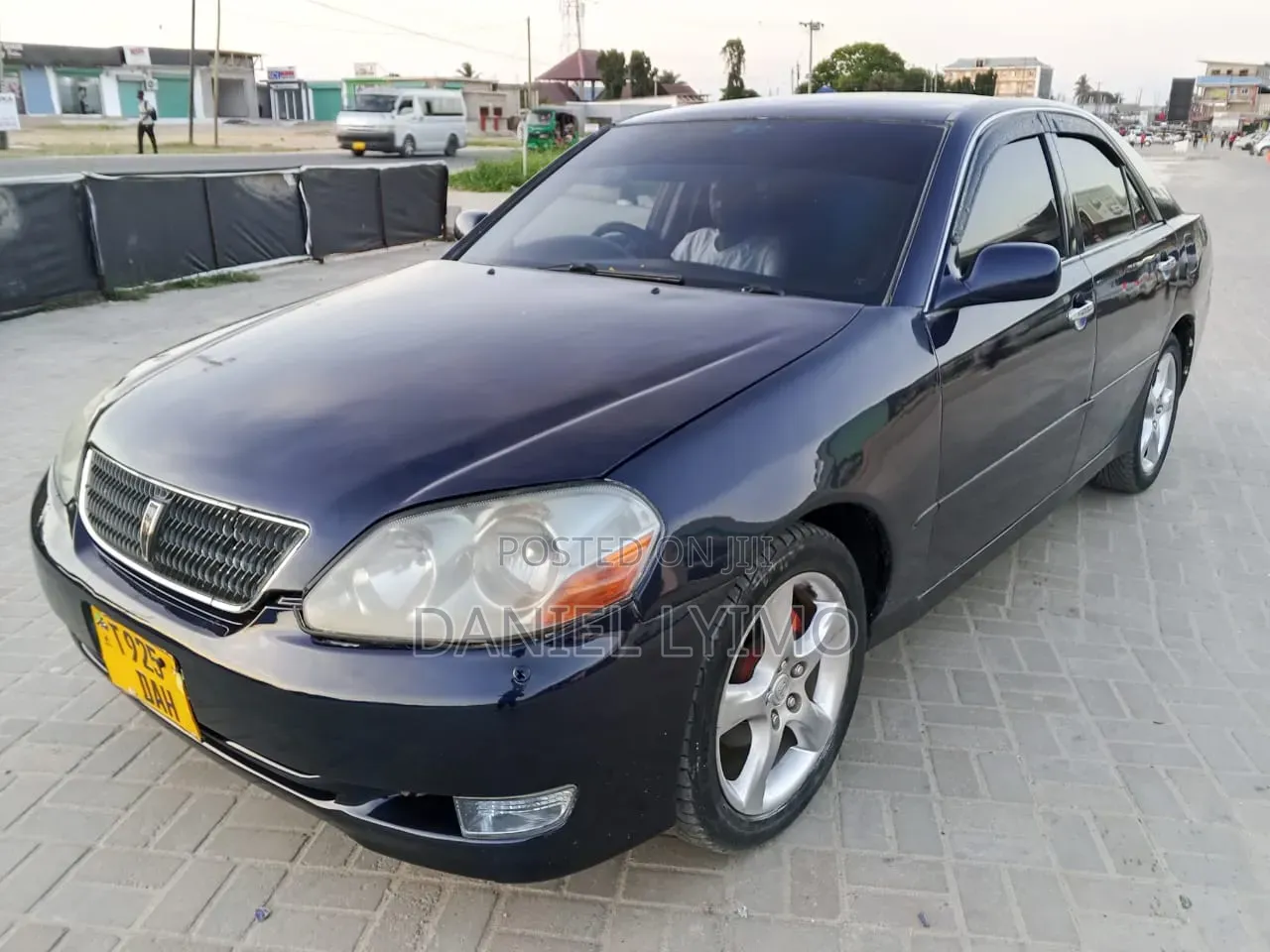 Toyota Mark II 2003 Blue
