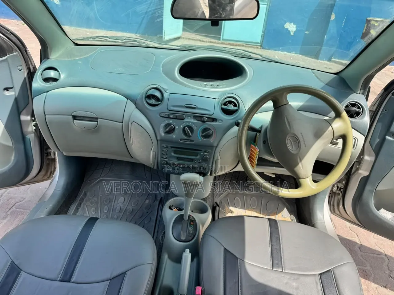 Toyota Vitz 2003
