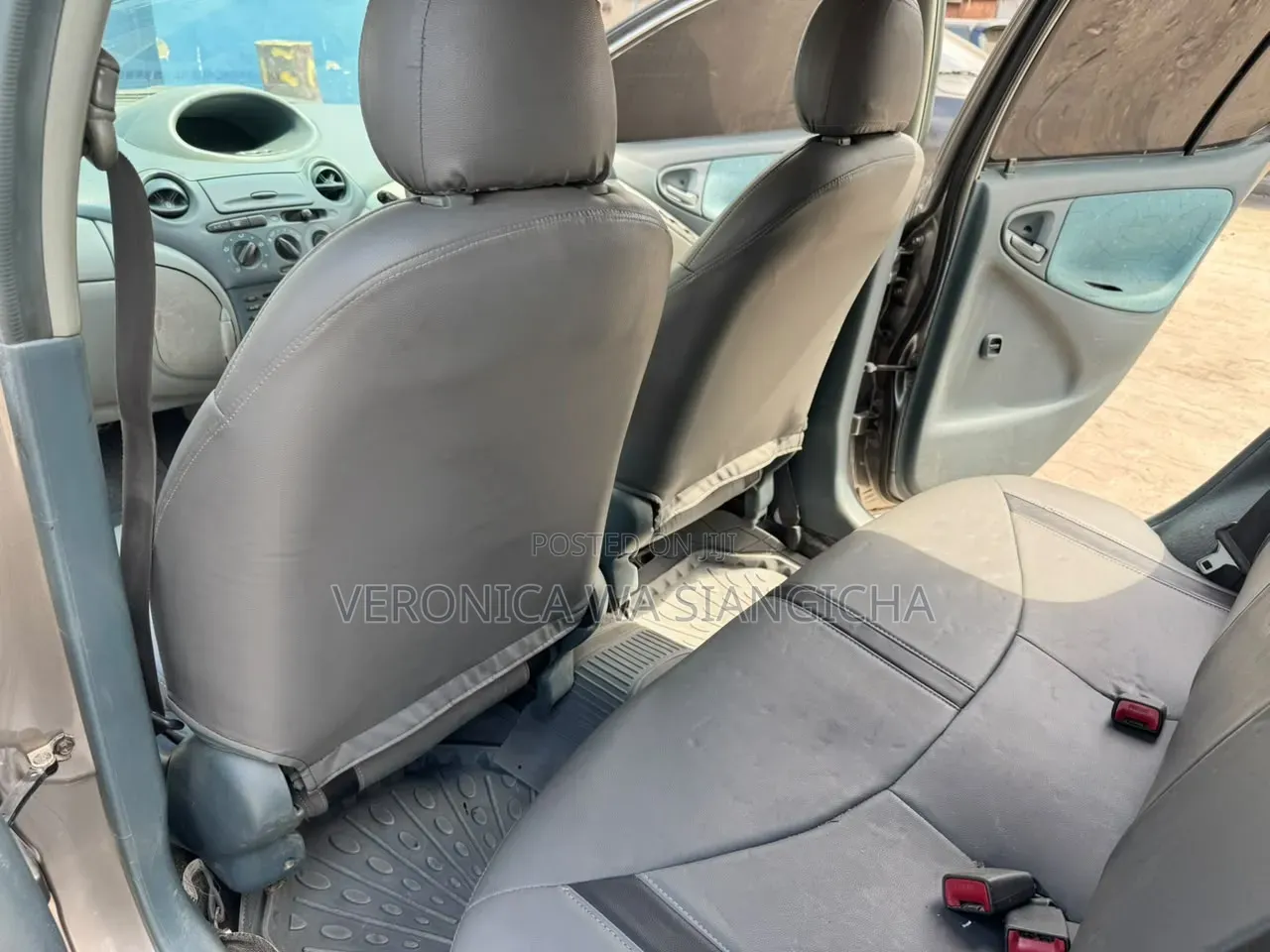 Toyota Vitz 2003