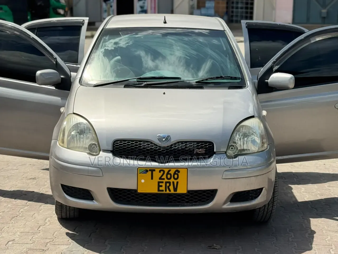 Toyota Vitz 2003
